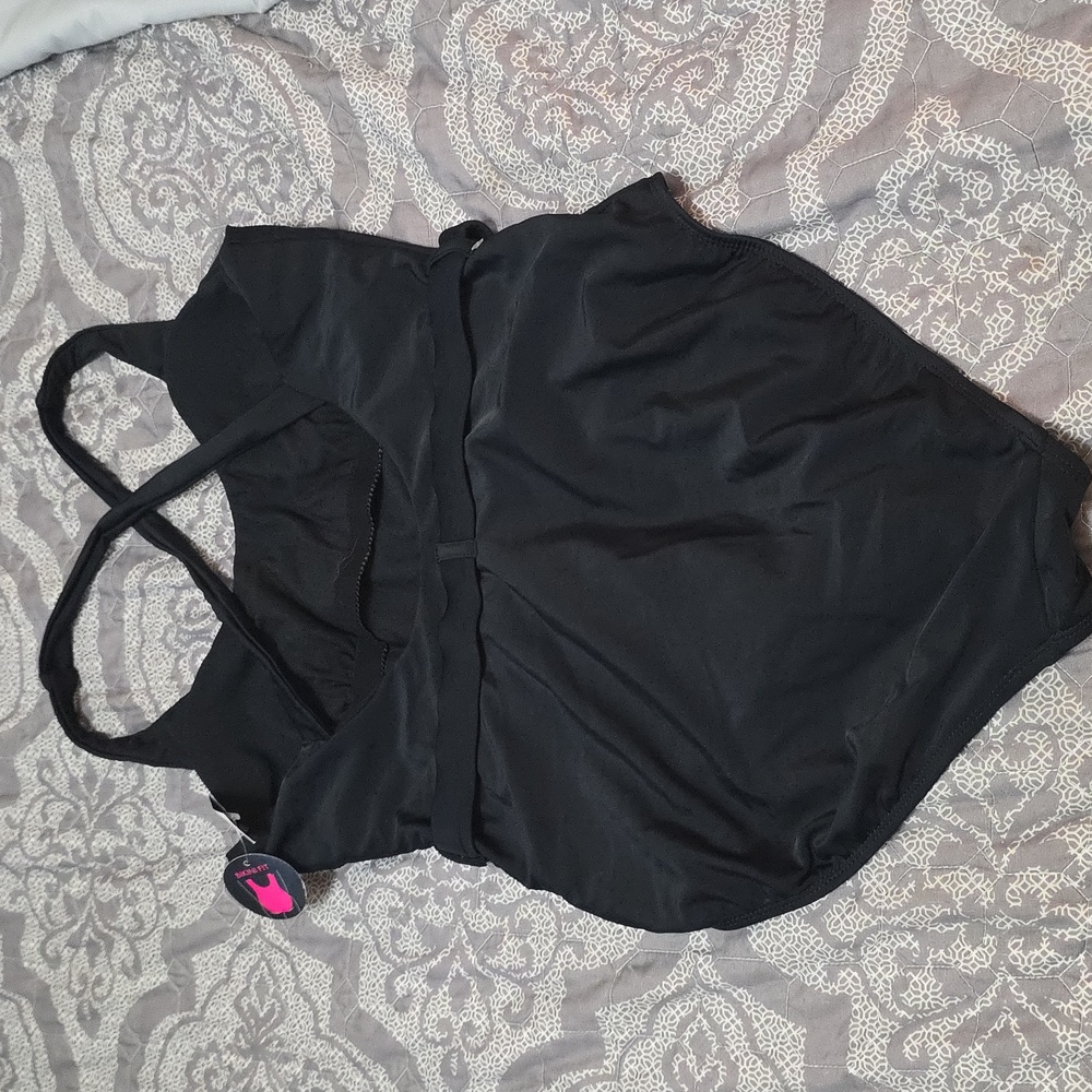 Black One-Piece Swimsuit with Belt - Picture 4 of 8